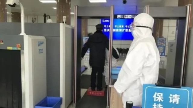 測(cè)溫安檢門(mén)