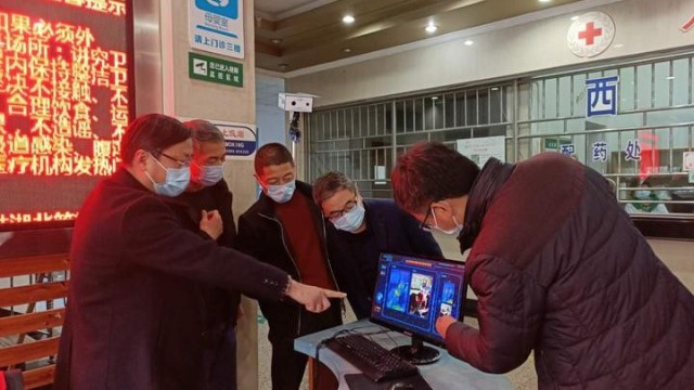 智能人體測(cè)溫儀